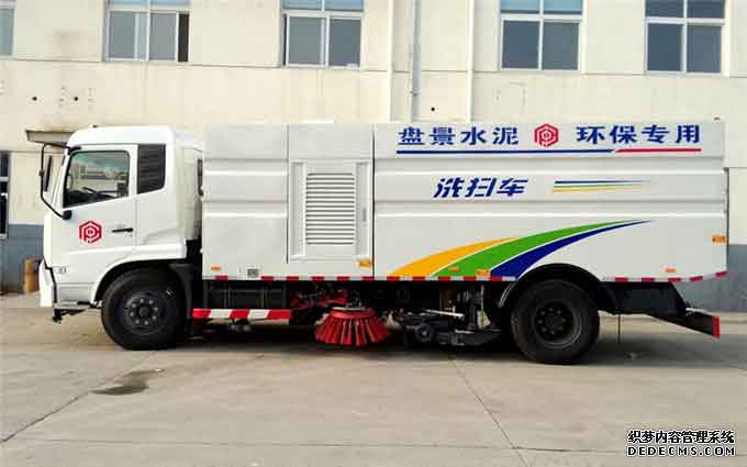 吸扫自如，东风天锦洗扫车给了大家一个美丽整洁的家园