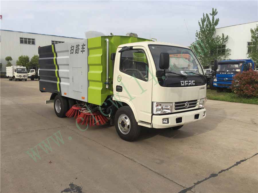 购买扫路车，告诉你小区物业保洁公司如何降低成本？