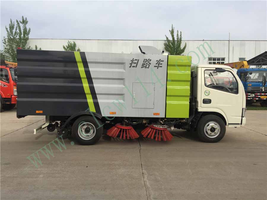 双胞胎吸尘车-真空吸尘车不带刷子和带刷子主要区别在那？