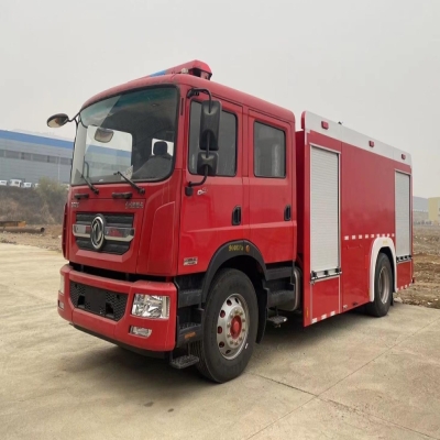 程力消防车_东风D9六吨泡沫消防车
