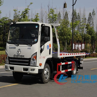 程力威牌清障车_大运平板一拖二清障车