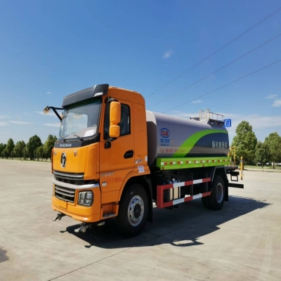 程力牌14.2立方洒水车_陕汽玉柴245马力
