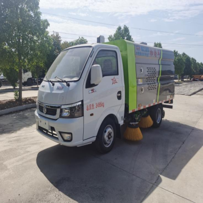 程力威牌3立方扫路车_小型内燃机扫路车