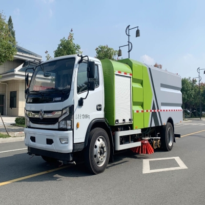 程力威洗扫车_东风12立方纯电动洗扫车