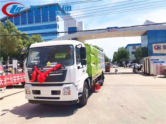 程力专汽告诉您道路清扫车电瓶不亏电的妙招