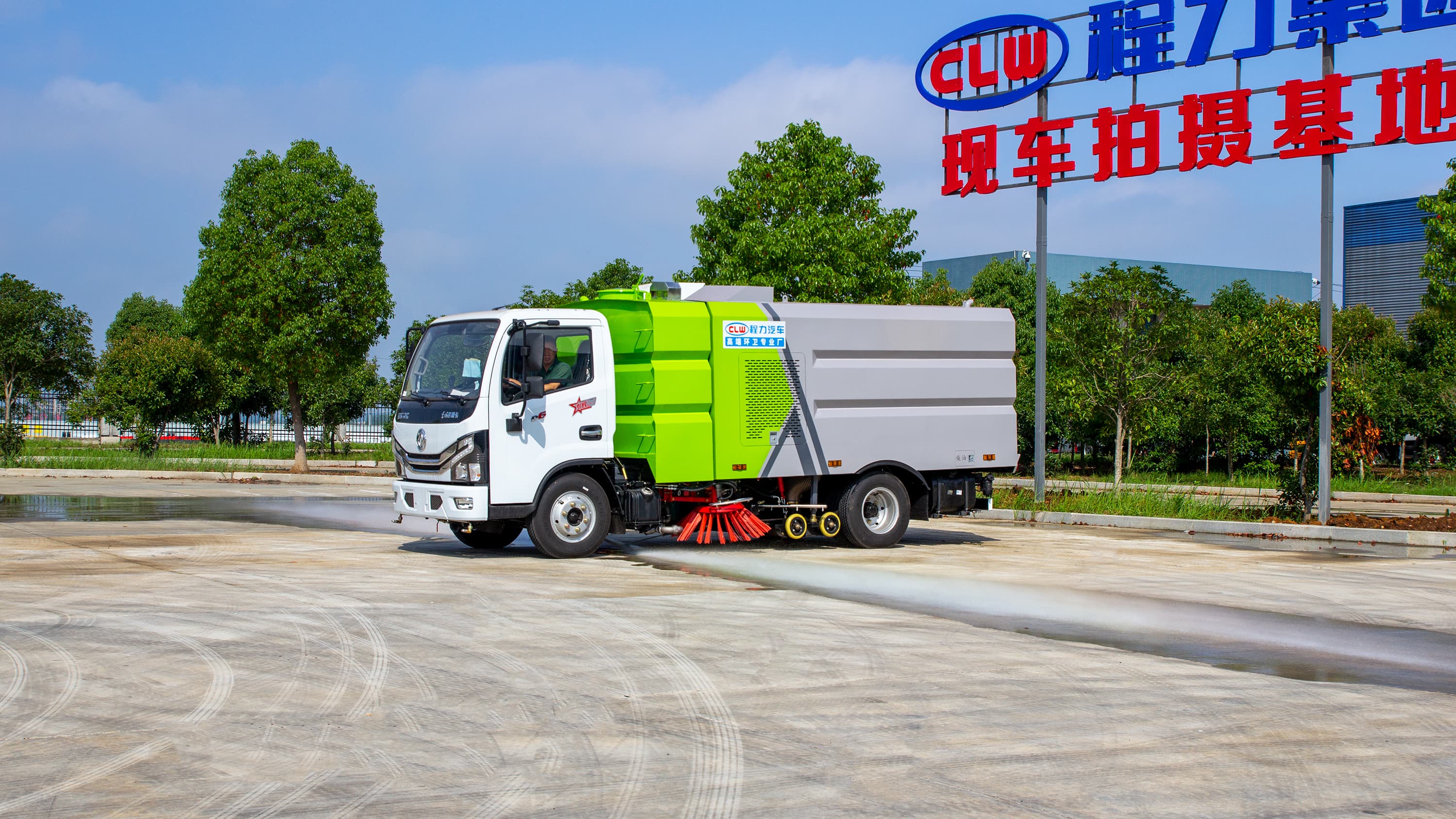 程力威6立方洗扫车_东风多利卡道路洗扫车