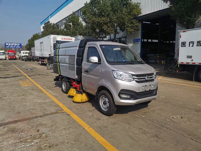 程力小型道路清扫车