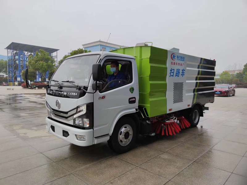 小区物业买小型清扫车